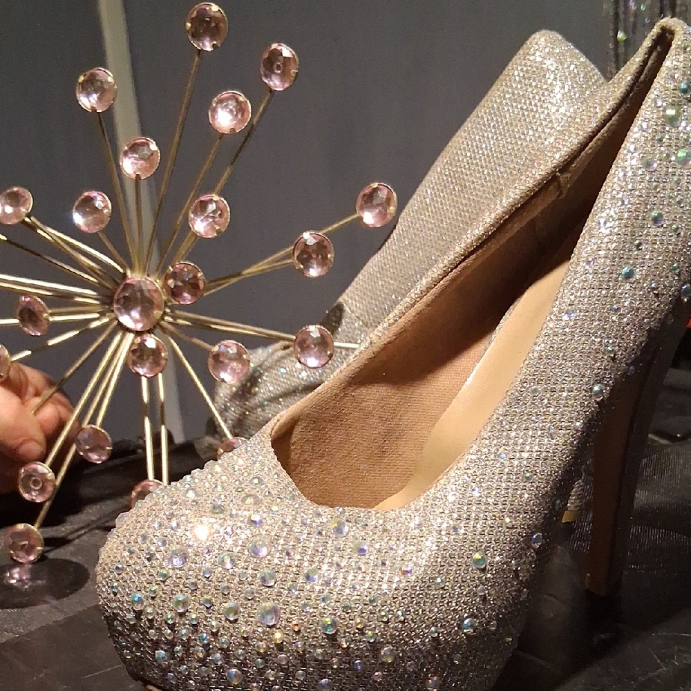 Delicacy Sparkling Silver Heels